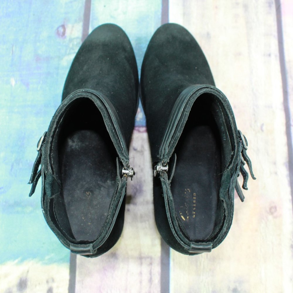 Clarks Black Shine Suede Strappy Side Zipper Ankle Heeled Booties 9.5 M - Picture 6 of 9
